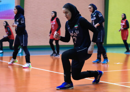 حضور والیبالیست دختر جلفایی در تمرینات تیم ملی