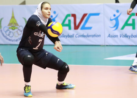 دختر والیبالیست جلفایی عازم مسابقات قهرمانی آسیا شد