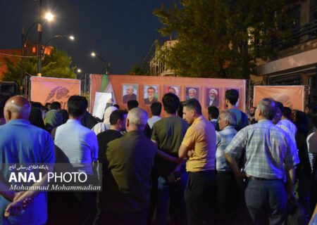 شهر در تسخیر مردم