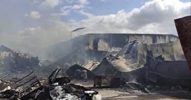 مهار آتش‌سوزی کارخانه یخچال‌سازی در تبریز