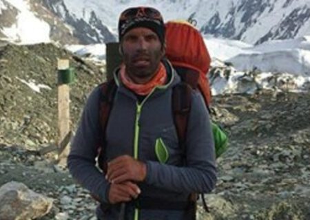 کوهنورد تبریزی در راه فتح امپراطور «قره‌قوروم» + عکس