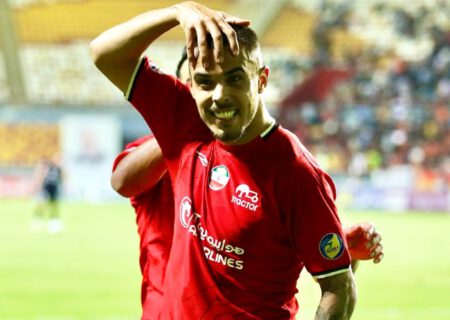 تحت تاثیر قرار گرفتن ستاره پرتغالی از خریدهای تراکتور