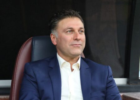 مظفری‌زاده: نقل و انتقالات تراکتور قانونی و شفاف است