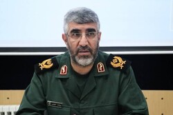 باید «خدمت‌رسانی» و «عدالت» را محقق کنیم