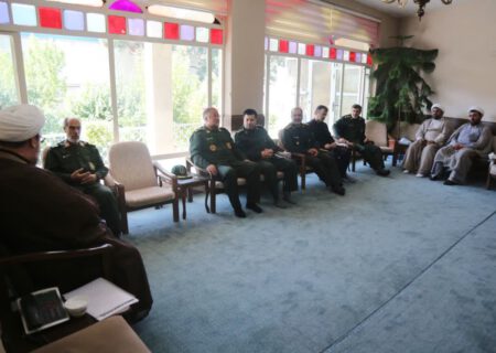 سپاه خود را بازوی روحانیت می‌داند