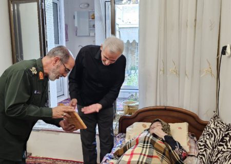 گمنام مثل مادر…