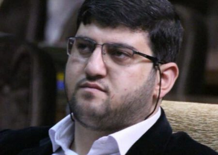 از اجرای کار هنری لذت می‌برم