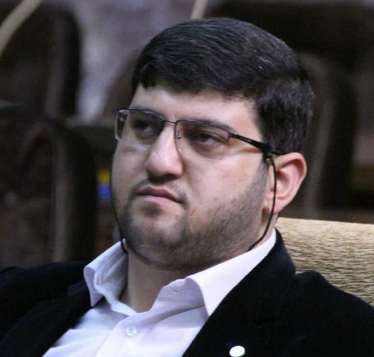 از اجرای کار هنری لذت می‌برم