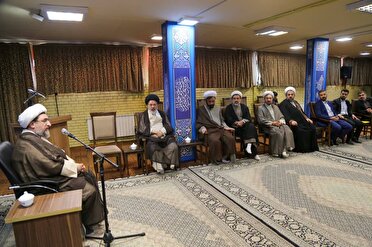 وقف، عاملی برای دور کردن انسان از حبّ‌مال