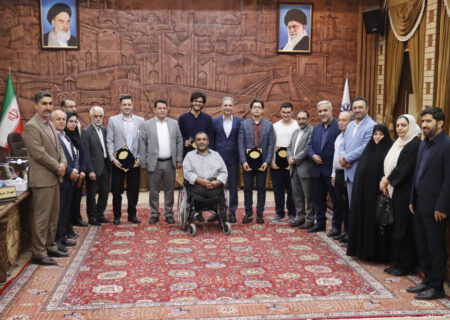 تجلیل اعضای از رتبه‌های برتر کنکور و مدال آوران پاراالمپیک