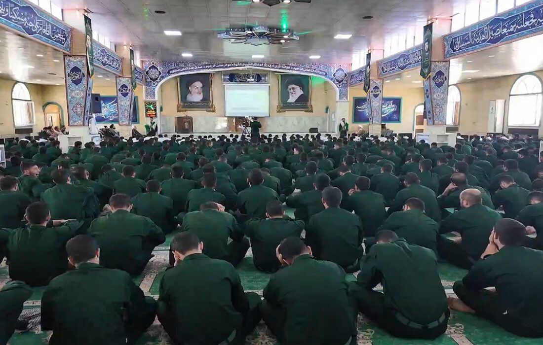 سپاه پاسداران شجره طیبه انقلاب اسلامی است