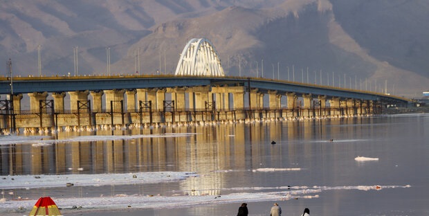 احیای دریاچه ارومیه با ساختار فرااستانی