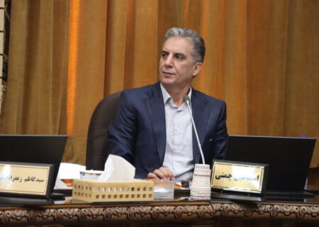 چمنی رئیس شوراهای استان شد