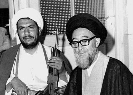 موشن‌گرافیک شهید آیت‌الله قاضی رونمائی شد