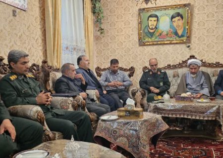 این خانواده، خانواده جهاد و شهادت است