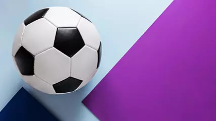 جنگ صدرنشینی تراکتور و مس با حریفان