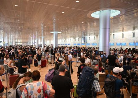 بیش‌از ۷۰۰۰۰۰ صهیونیست، فلسطین را ترک کرده‌اند