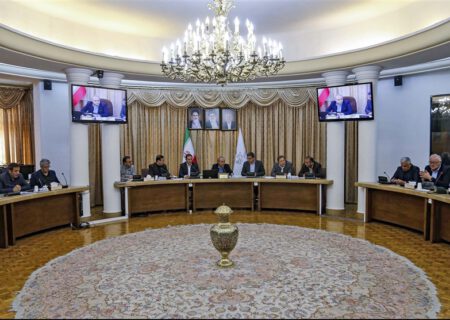 گره‌گشایی از ‌صنعت استان ‌در روز تعطیل