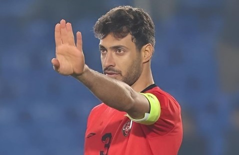 غیبت کاپیتان تراکتور برابر روشن