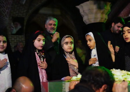 شبی با شهید گمنام در هیات وارثان ثارالله شاهد مسجد آیت‌الله شهیدی تبریز