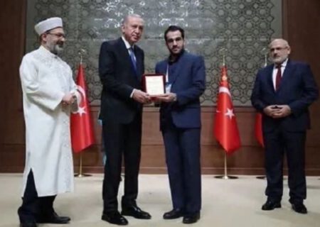 نخبه تبریزی رتبه دوم مسابقات قرآن ترکیه