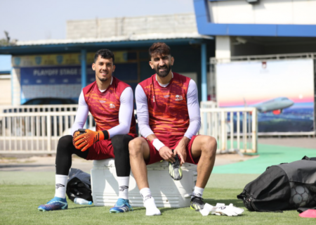 فاصله نجومی گلر اول و دوم تراکتور!