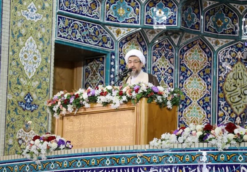 مردم بساط فتنه را در روز بصیرت برچیدند