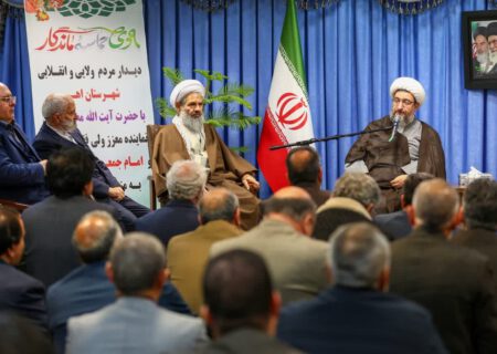 وحدت کلید حفظ جمهوری اسلامی است