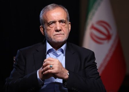 افشاگری کیهان از شایعه استعفای پزشکیان