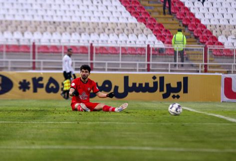 اعتراض تراکتور به اشتباهات مکرر داوری