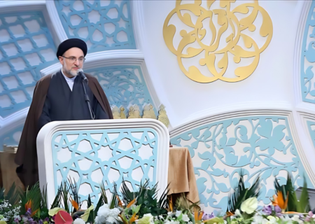 منازل و اجتماع باید قرآنی و فاطمی باشد