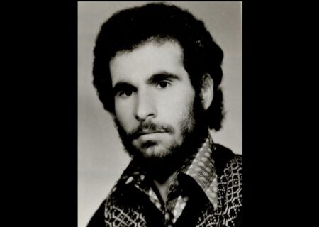 شهیدی که حقوقش را وقف کمک به نیازمندان کرد