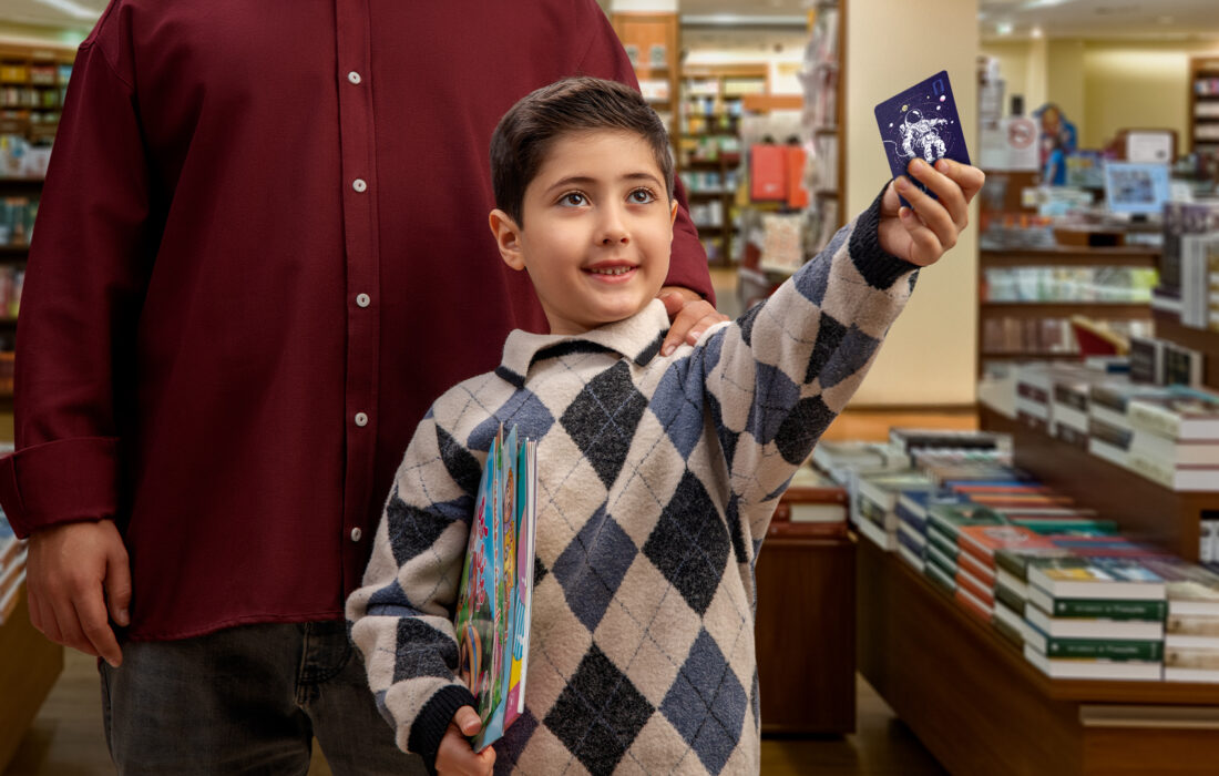 اپلیکیشن و کارت بانکی برای ۷ تا ۱۸ سالهها