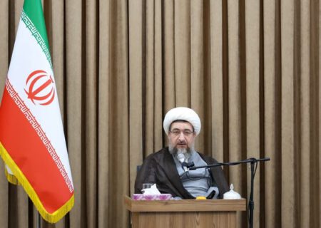 دشمنان می‌خواهند حجاب را دست‌وپاگیر نشان دهند