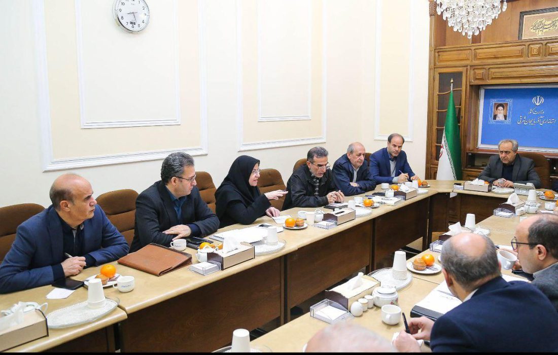 تصویب تولید ۳۵۷ مگاوات انرژی خورشیدی در استان