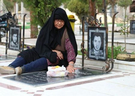 خاطرات والدین شهدای دانشجوی آذربایجان‌شرقی مستندسازی شد