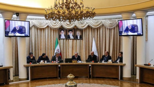 برخی پروژه‌های عمرانی عمر نوح دارند!