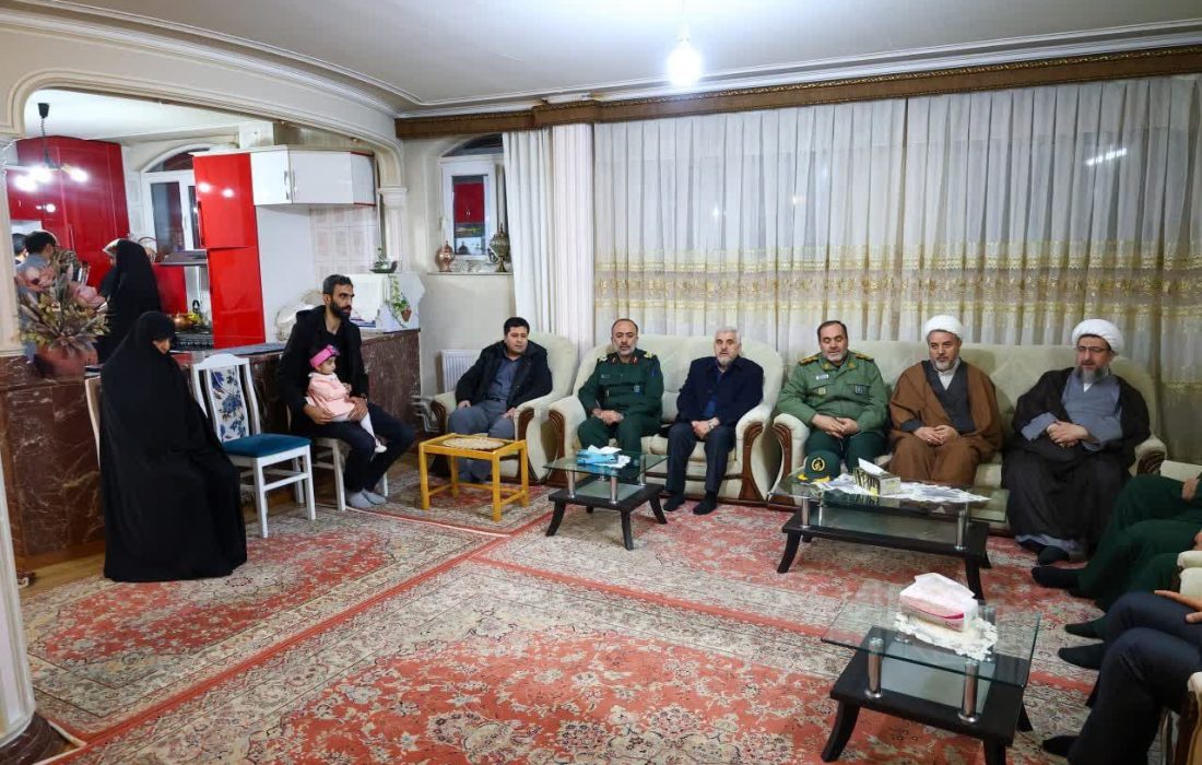دیدار مسئولان استانی با خانواده سردار خرّم