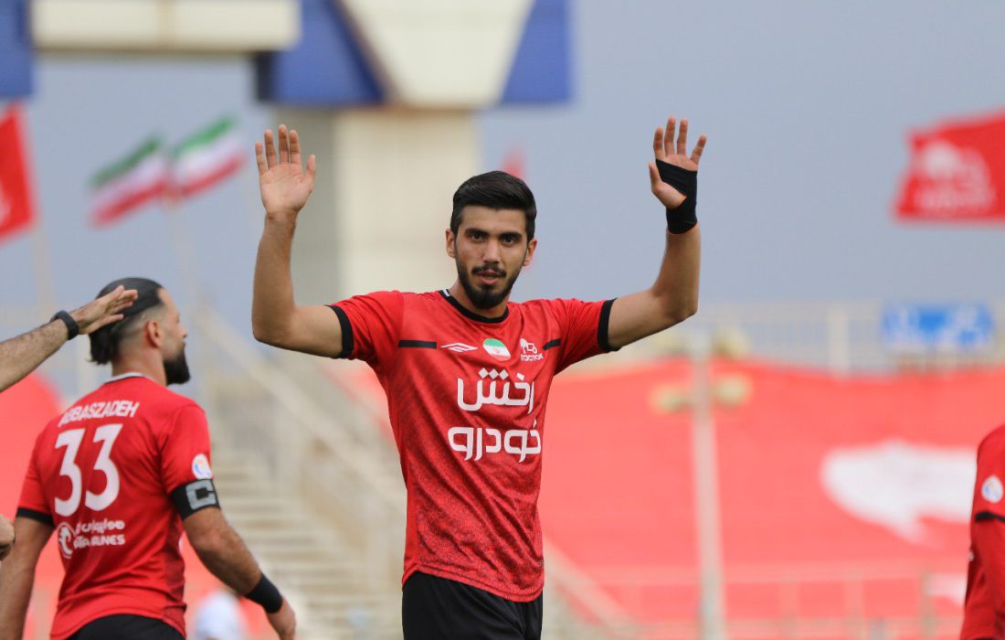 گلزن و بیحاشیه؛ مرسی آقاجان!