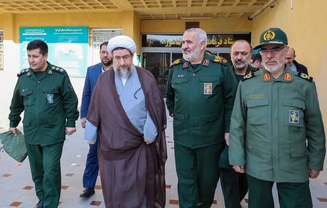 دیدار نماینده ولی‌فقیه با فرمانده سپاه عاشورا