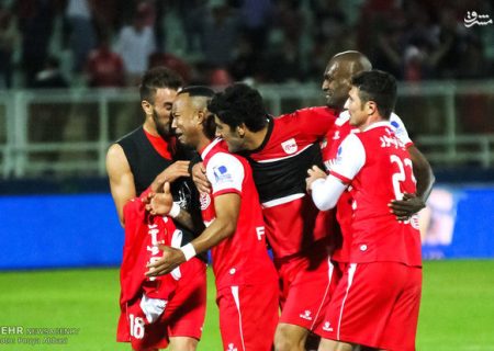 تاریخ با تراکتور راه می‌آید؟