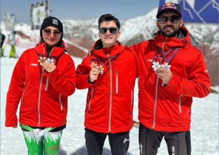مدال‌های رنگارنگ برای اسکی‌بازان تبریزی