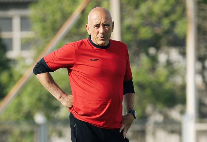 میلتیچ: تراکتور برای بازی با شمسآذر آمادست