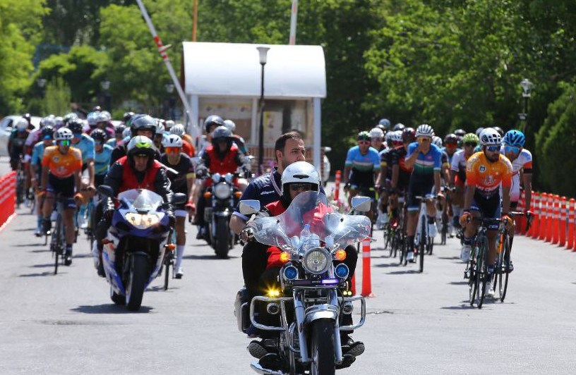 اینبار بیحرمتی به عکاس ورزشی تبریز!