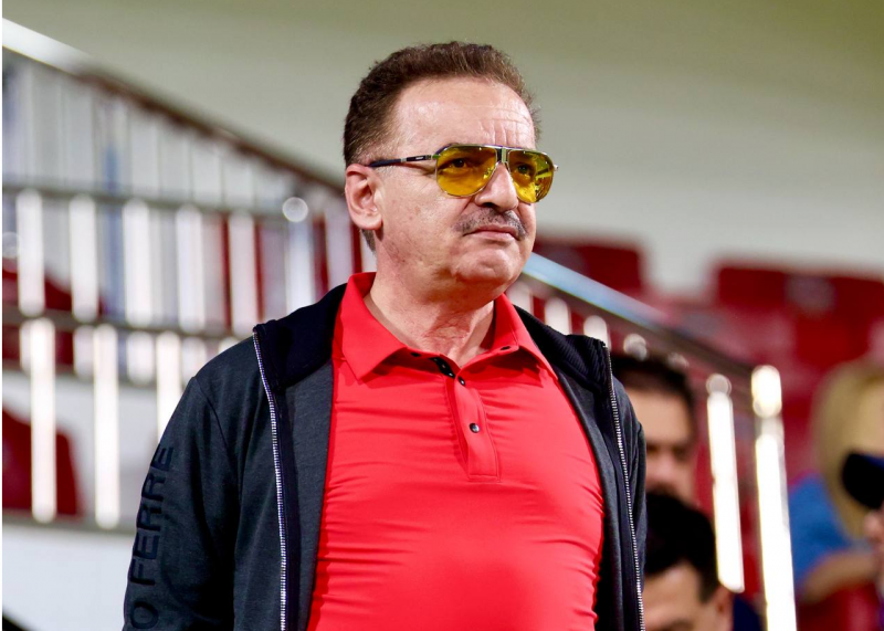 زنوزی: فقط بازیکن خارجی می‌خرم!