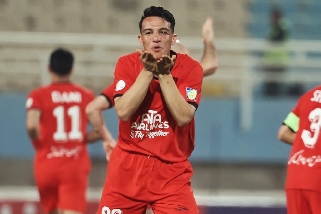 حسینزاده آقای گل لیگ بیستوچهارم