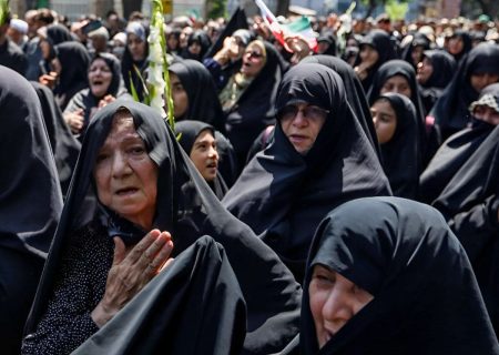 تثبیت کلان روایت پیروزی با خرده روایت‌ها