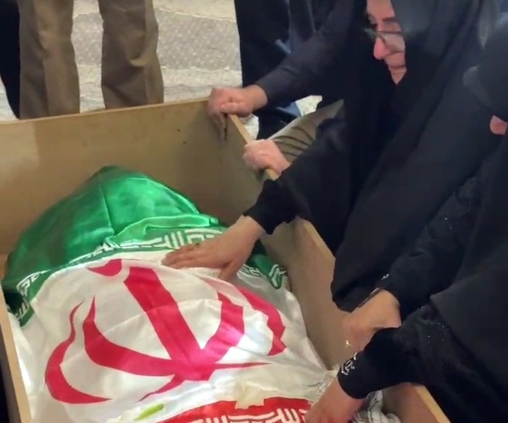 شکوه وداع مادران تبریزی