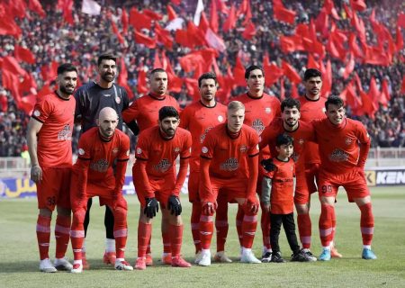 تراکتور مجوز حرفه‌ای گرفت