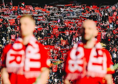 تراکتور؛ قهرمانِ چراغ خاموش!